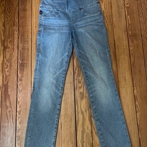 Women’s rock and republic slimming jeans
